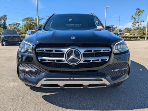 Used 2020 Mercedes-Benz GLS 450 4MATIC image 3