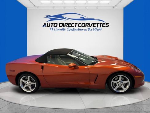 Used 2005 Chevrolet Corvette Convertible w/ Preferred Equipment Group RWD image 8