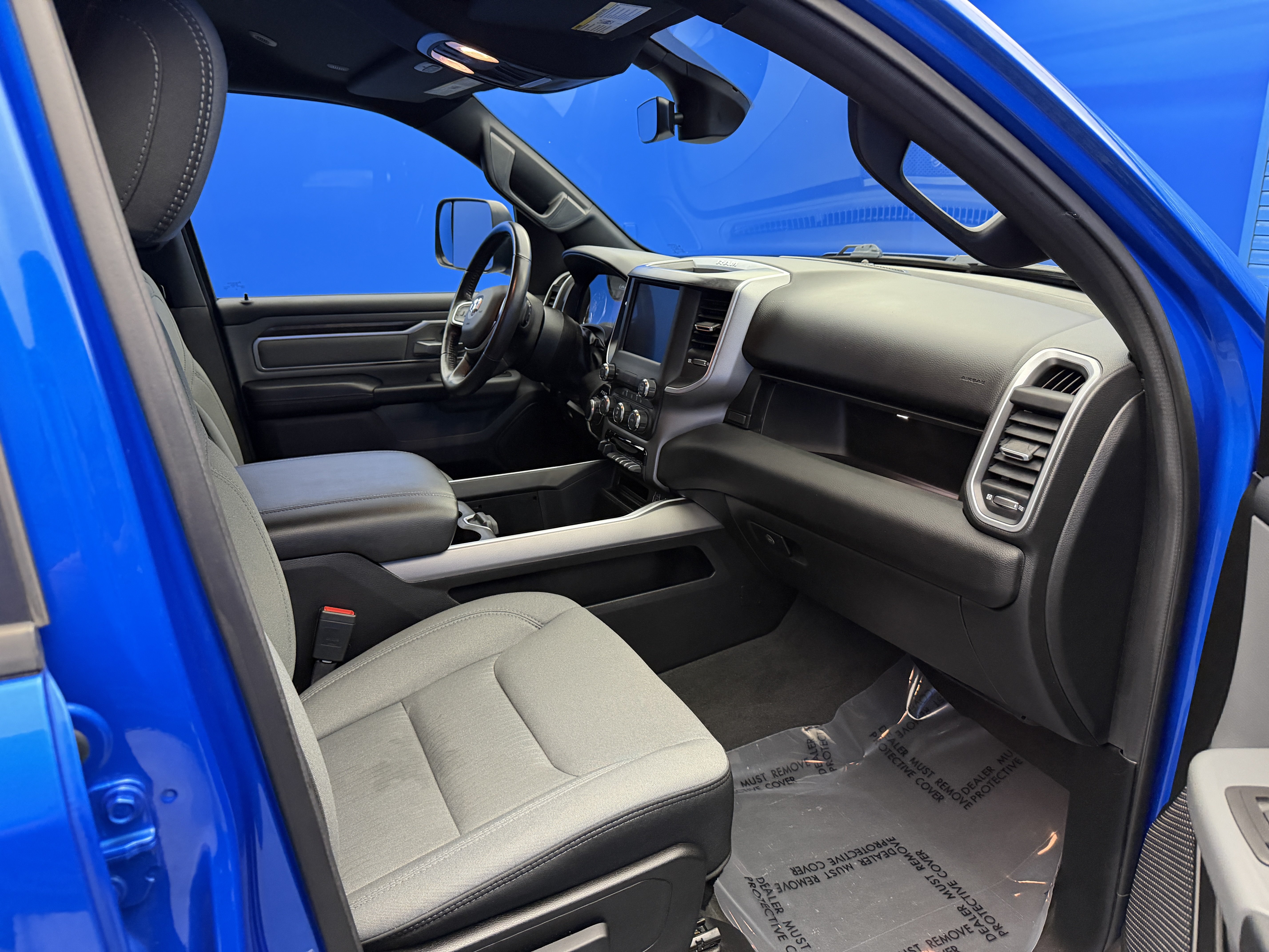 Used 2022 RAM 1500 Big Horn AWD/4WD image 29
