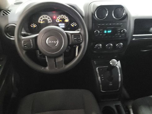 Used 2016 Jeep Patriot Sport w/ Power Value Group FWD image 22