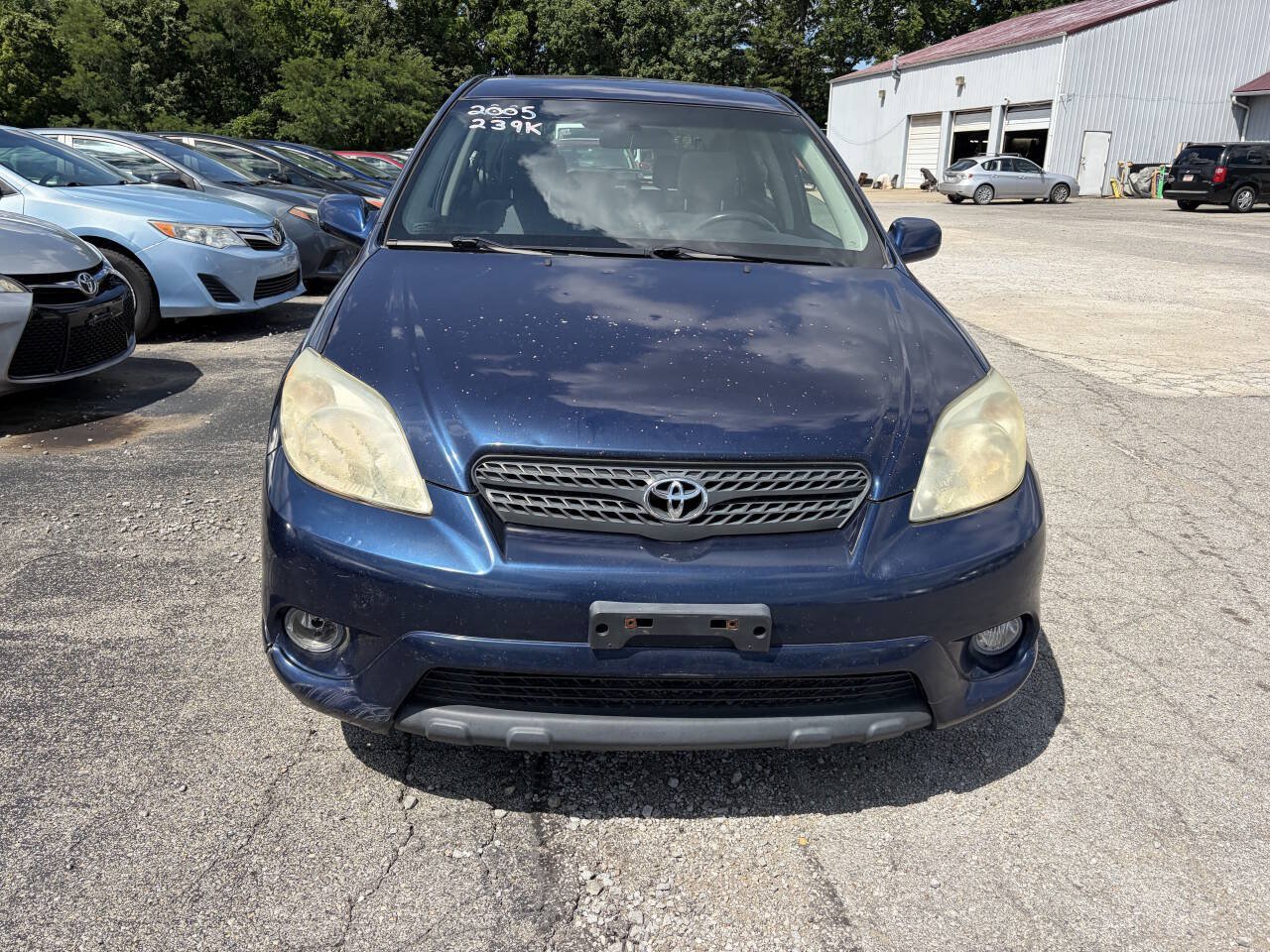 Used 2005 Toyota Matrix XR FWD image 4