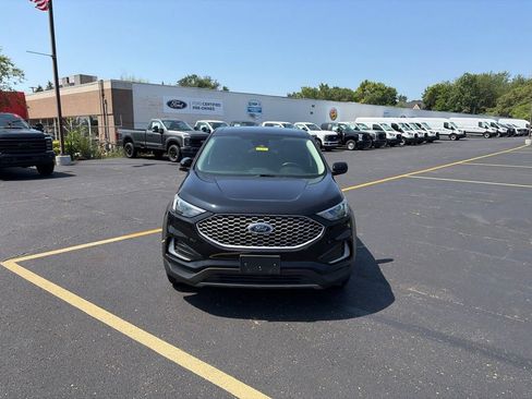 Used 2023 Ford Edge SEL AWD/4WD image 2