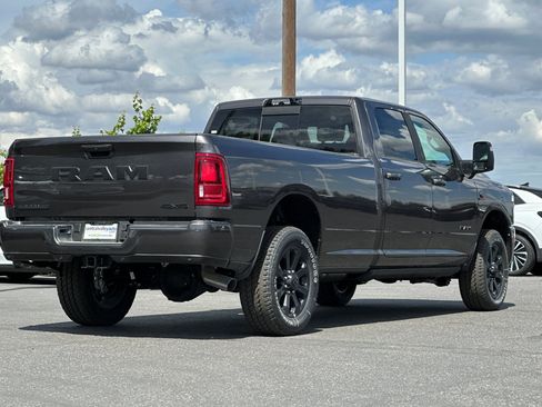 New 2026 RAM 3500 Laramie AWD/4WD image 4