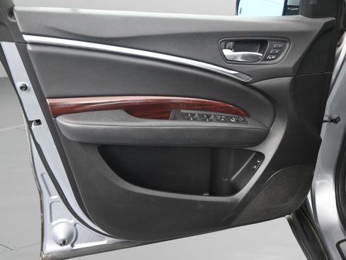 Used 2016 Acura MDX FWD w/ Technology Package image 32