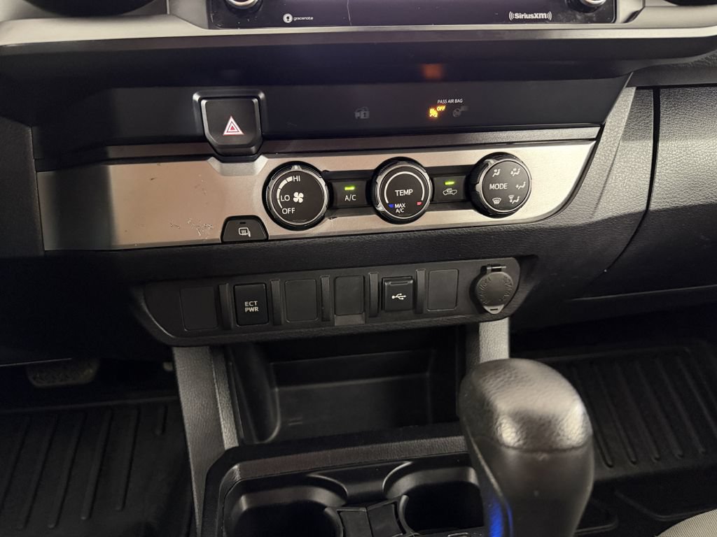 Used 2020 Toyota Tacoma SR RWD image 21
