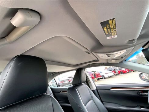 Used 2016 Lexus ES 350 image 11