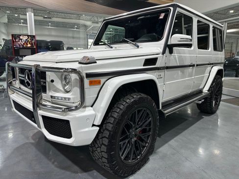 Used 2017 Mercedes-Benz G 63 AMG 4MATIC image 19