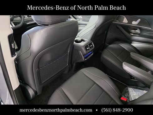 New 2026 Mercedes-Benz GLS 450 4MATIC image 12
