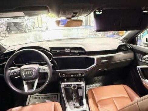 Used 2023 Audi Q3 2.0T Premium w/ Convenience Package AWD/4WD image 22