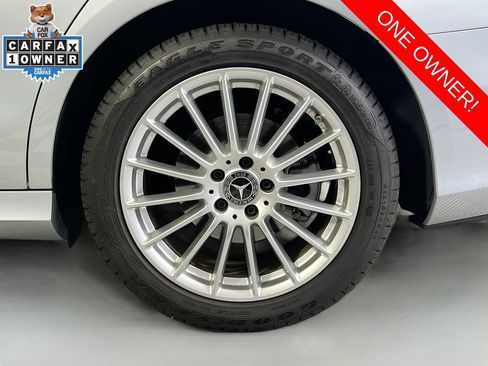 Used 2023 Mercedes-Benz E 350 Sedan image 6