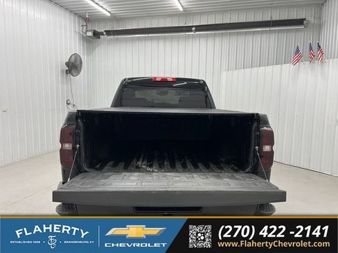 Used 2015 Chevrolet Silverado 2500 LTZ w/ Duramax Plus Package AWD/4WD image 20