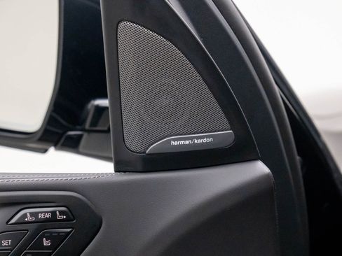 New 2026 BMW X7 xDrive40i w/ Executive Package image 15