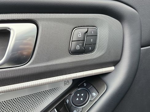 Used 2025 Ford Explorer ST w/ Sun And Sound Package image 30