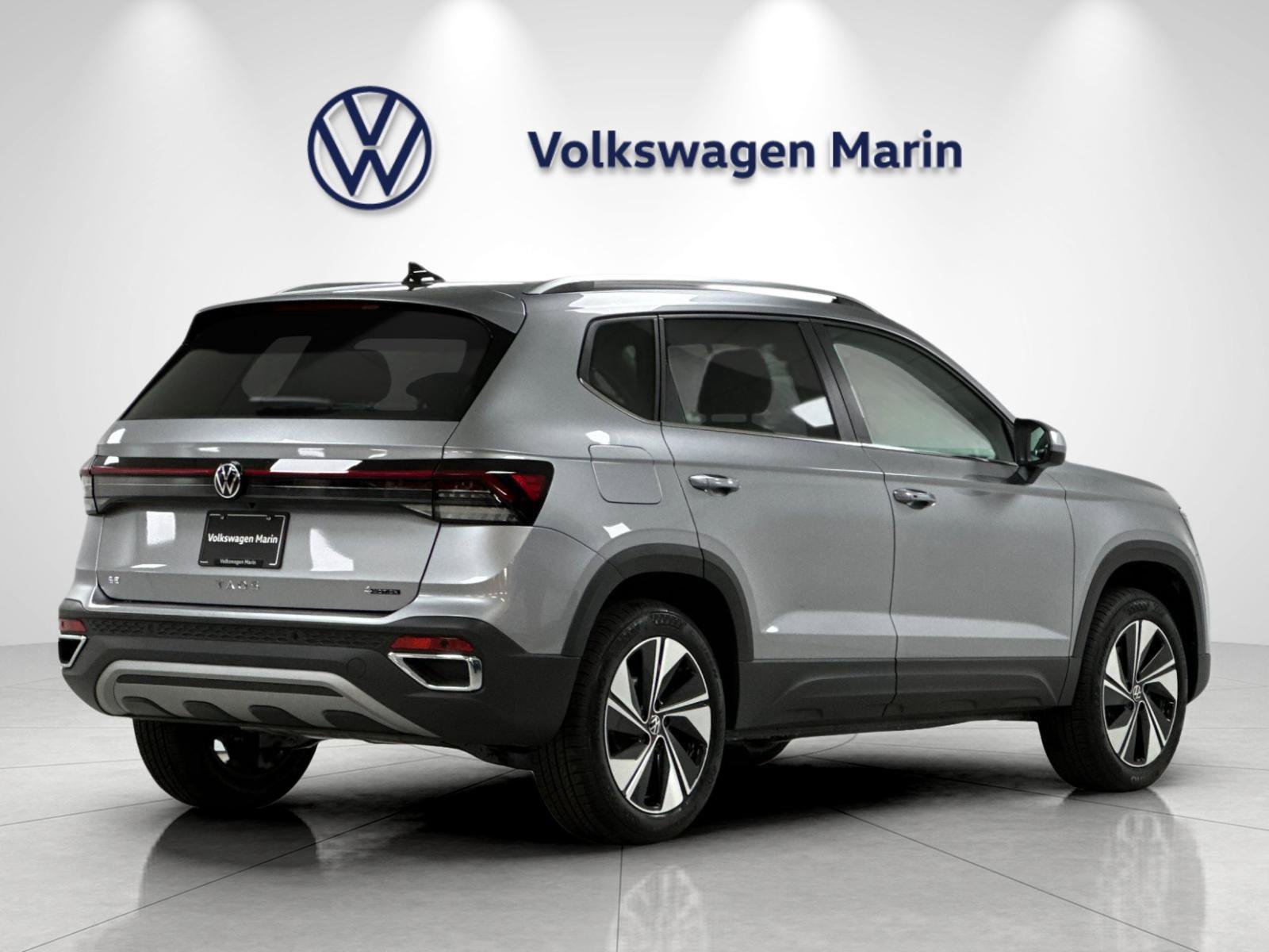 New 2026 Volkswagen Taos SE AWD/4WD image 5