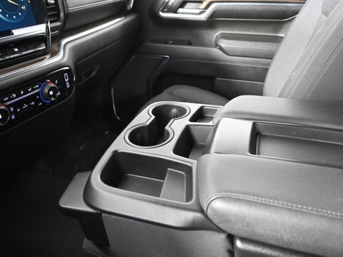 Used 2024 Chevrolet Silverado 1500 RST image 31