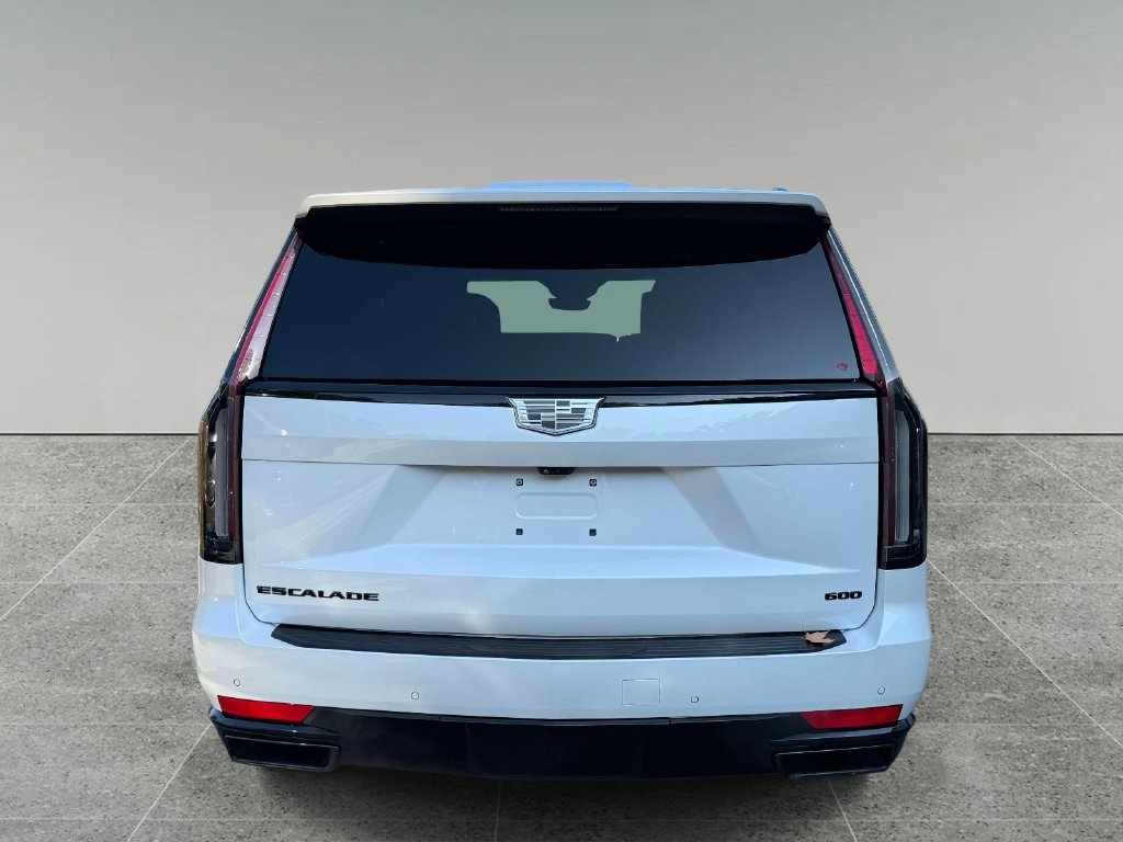 Used 2024 Cadillac Escalade Sport Platinum w/ LPO, ONYX Package AWD/4WD image 11