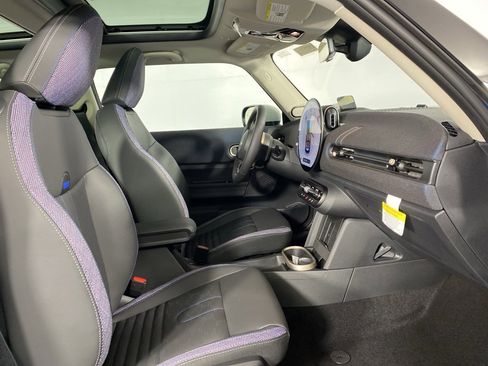 New 2026 MINI Cooper 2-Door Hardtop image 23