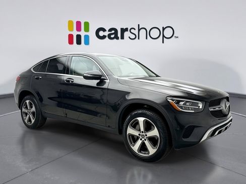 Used 2023 Mercedes-Benz GLC 300 4MATIC Coupe image 7
