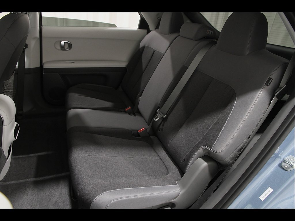 Certified 2024 Hyundai Ioniq 5 SEL AWD/4WD image 19