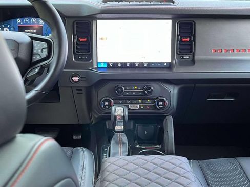 Used 2025 Ford Bronco Raptor AWD/4WD image 15