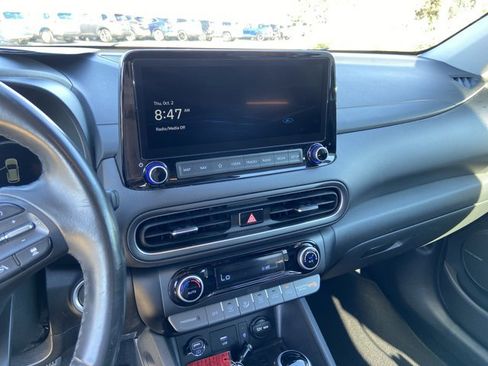 Used 2023 Hyundai Kona Limited image 22