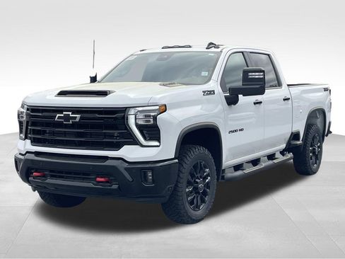 New 2026 Chevrolet Silverado 2500 LT w/ Trail Boss Package image 7