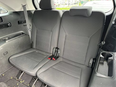 Used 2019 Kia Sorento S AWD/4WD image 11