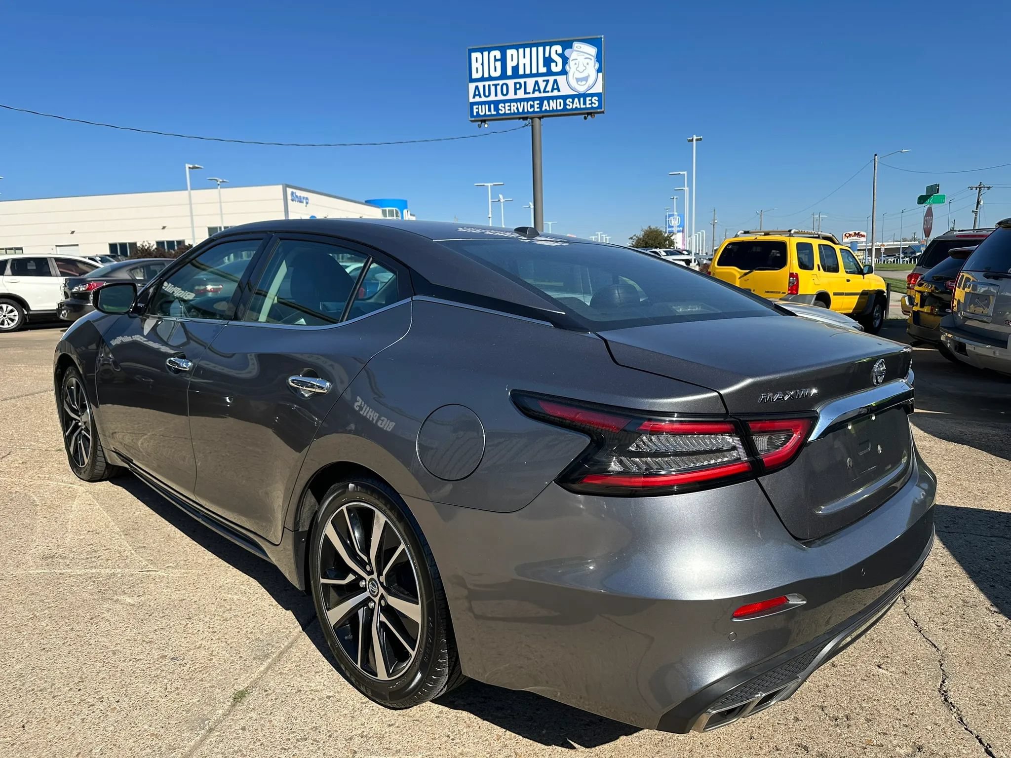 Used 2021 Nissan Maxima 3.5 SV w/ Floor Mat Group FWD image 5
