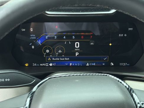 Used 2025 Chevrolet Colorado ZR2 AWD/4WD image 23