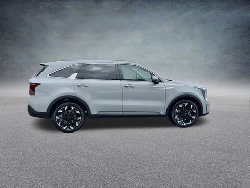 Used 2024 Kia Sorento SX FWD image 25