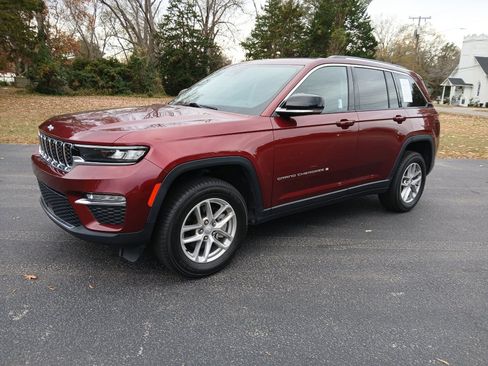 Certified 2023 Jeep Grand Cherokee Limited image 12