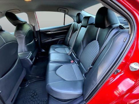 Certified 2024 Toyota Camry SE FWD image 19