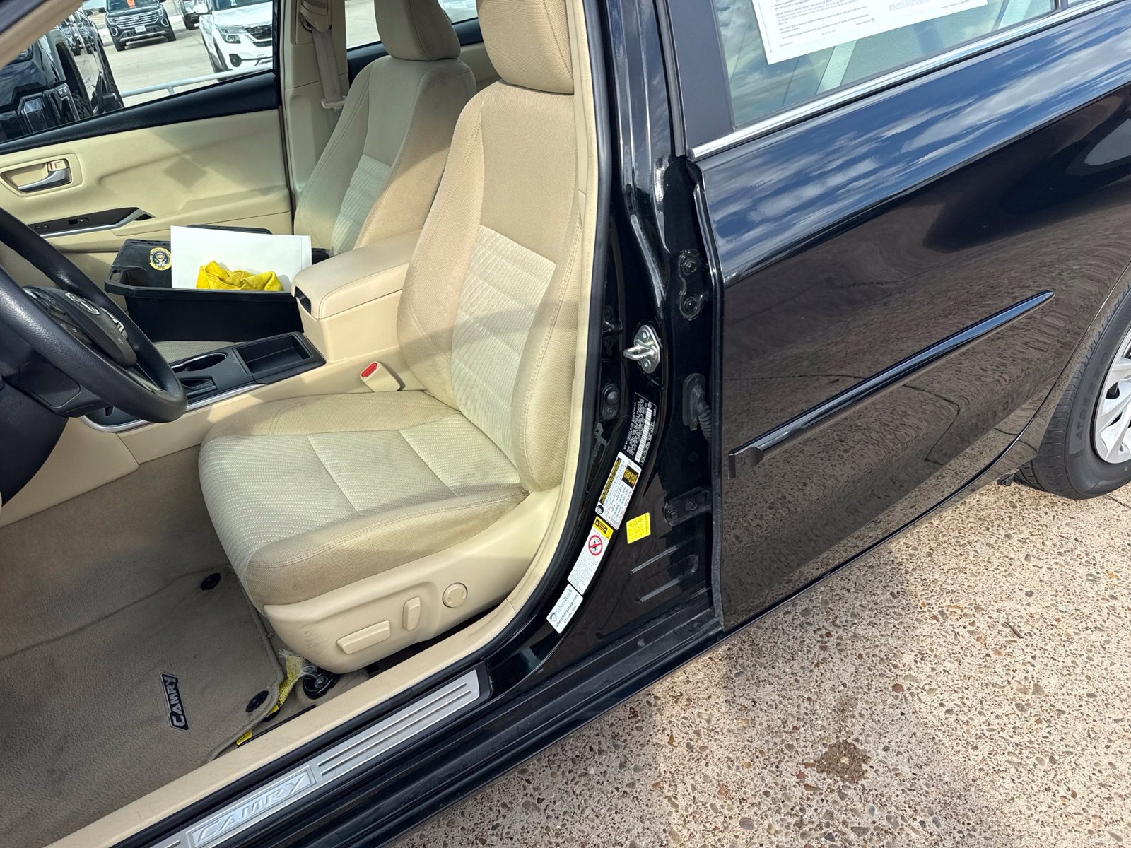 Used 2017 Toyota Camry LE w/ Protection Package (Q2) FWD image 11