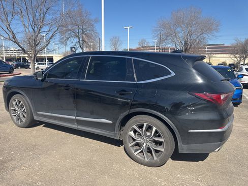 Certified 2023 Acura MDX FWD w/ Technology Package image 3