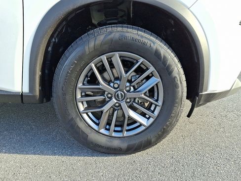 Certified 2023 Nissan Rogue S image 10