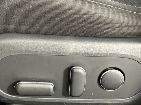 Used 2023 Hyundai Ioniq 5 SE image 24