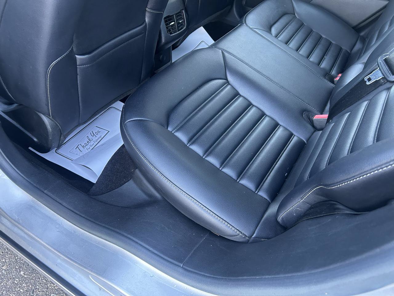Used 2019 Ford Fusion SEL FWD image 9