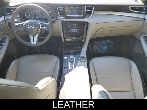 Used 2023 INFINITI QX50 Sensory image 2
