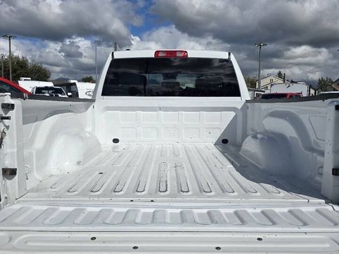 Used 2017 RAM 1500 ST w/ SXT Appearance Group AWD/4WD image 8