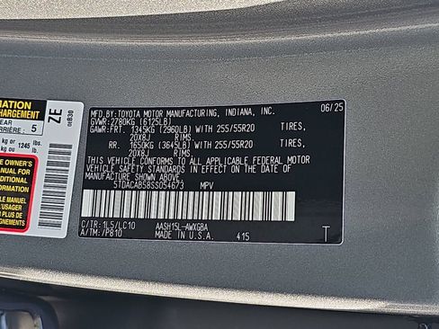 Used 2025 Toyota Grand Highlander AWD Hybrid image 40