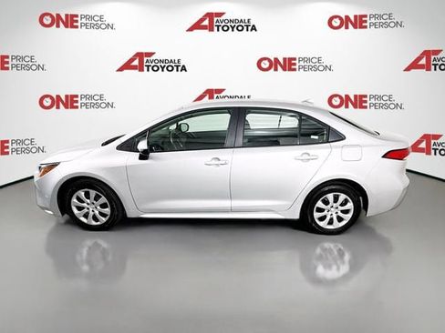 Certified 2026 Toyota Corolla LE FWD image 5