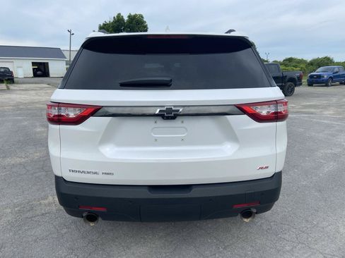 Used 2021 Chevrolet Traverse RS AWD/4WD image 9