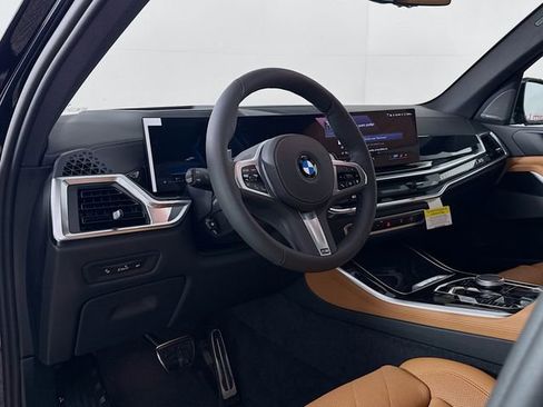 New 2026 BMW X5 xDrive40i w/ M Sport Package image 9