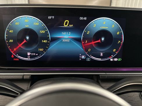 Used 2022 Mercedes-Benz GLE 350 4MATIC image 16