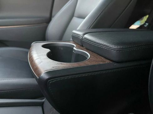 Used 2020 Tesla Model X Long Range image 38