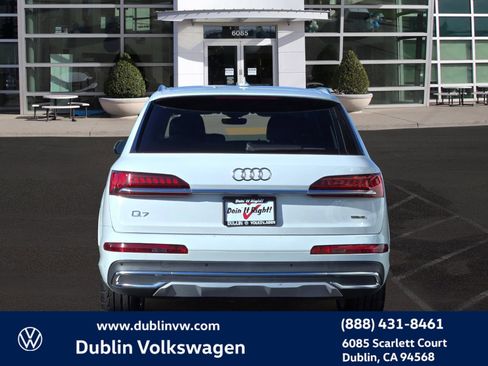 Used 2023 Audi Q7 3.0T Premium Plus image 5
