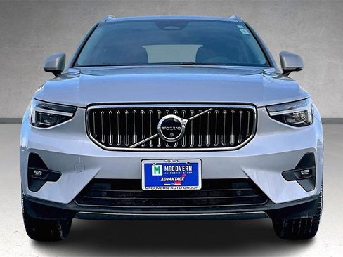 Certified 2023 Volvo XC40 B5 Ultimate w/ Protection Package Premier image 2