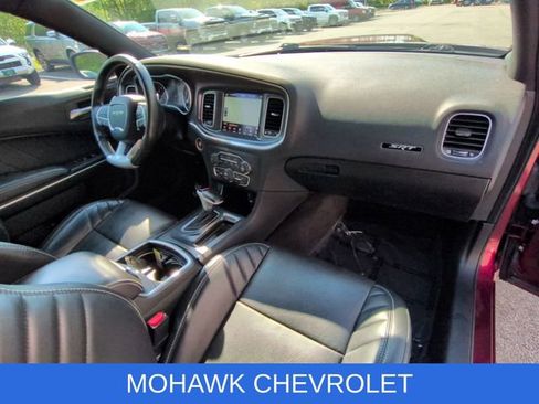 Used 2018 Dodge Charger SRT w/ Harman/Kardon Audio Group RWD image 28