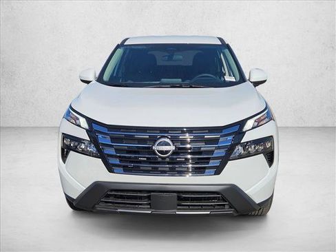 New 2026 Nissan Rogue SV image 3