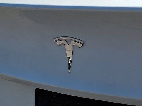 Used 2023 Tesla Model 3 Standard Range RWD image 34